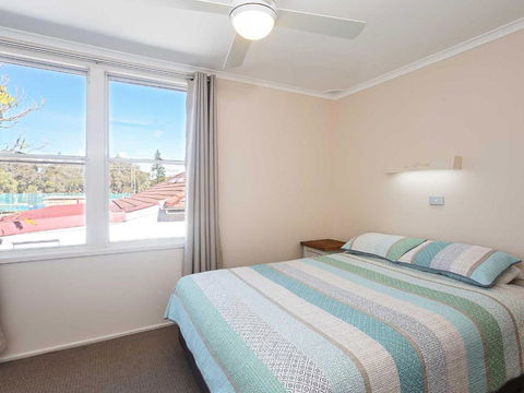 2 Hibiscus Court 9 Government Road Fantastic Air Conditioned 3 Bedroom Unit - New South Wales Tourism  4