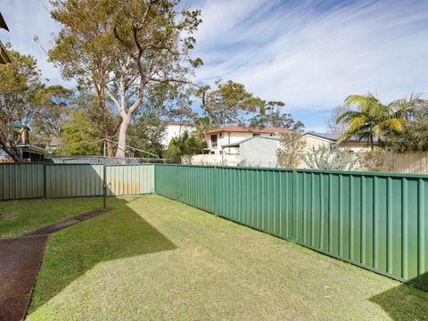 Casa Mia 1 / 8 Catalina Close Between Little Beach & Shoal Bay Beach - New South Wales Tourism  3