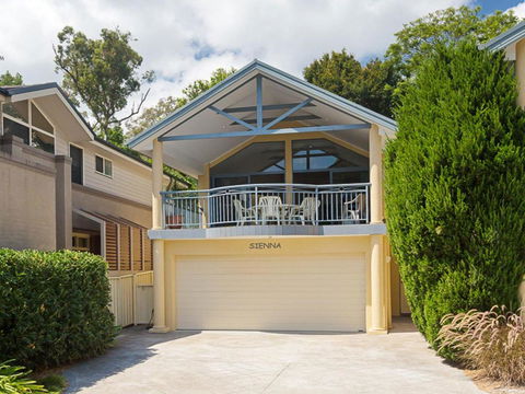 27a Christmas Bush Avenue Wifi Aircon Close To Dutchies Beach - New South Wales Tourism  6