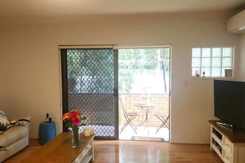 Modern Apartment Close To Randwick, Unsw & City - New South Wales Tourism  3