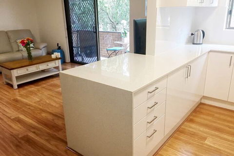 Modern Apartment Close To Randwick, Unsw & City - New South Wales Tourism  6