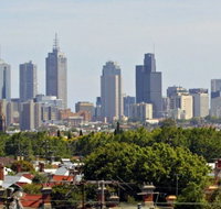 Cosy 1 Bedroom Apartment in Trendy Northcote - New South Wales Tourism 