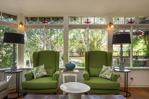 Rent Your Own Historic Hotel For Holidays & Events - New South Wales Tourism  3