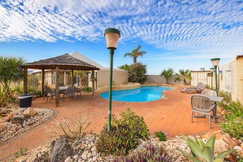 Osprey Holiday Village Unit 122 / 2 Bedroom - New South Wales Tourism  2