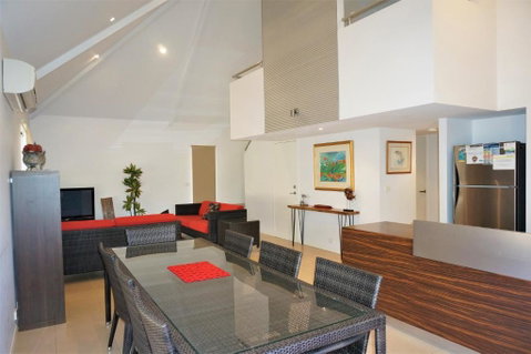 Osprey Holiday Village Unit 104 Luxurious 3 Bedroom Holiday Villa With A Pool In The Complex - New South Wales Tourism  6