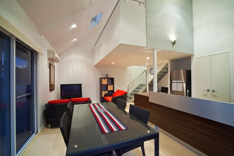 Osprey Holiday Village Unit 103 / 2 Bedroom - New South Wales Tourism  1