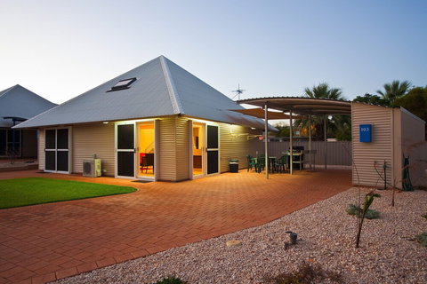 Osprey Holiday Village Unit 103 / 2 Bedroom - New South Wales Tourism  6