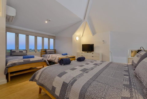 Osprey Holiday Village Unit 106 Trendy 3 Bedroom Holiday Villa With A Pool In The Complex - New South Wales Tourism  4