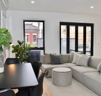 Brand New 2 Bed Apartment With Stunning City Views - New South Wales Tourism 