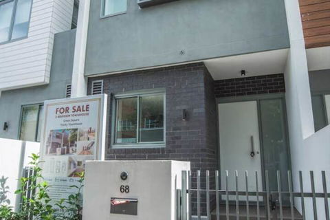 Amazing 3beds3bath Townhouse@rosebery - New South Wales Tourism  1