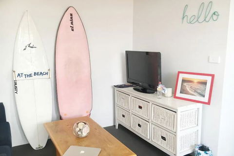 1 Bedroom Apartment By Bondi Beach - New South Wales Tourism  3