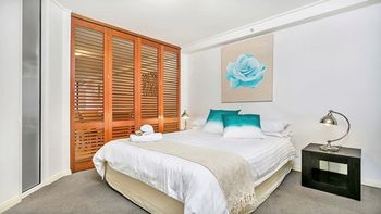 The Apartment Service AX405 - New South Wales Tourism  3