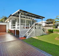 Lakeside Cabin  House - New South Wales Tourism 