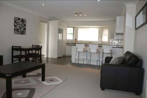 Breakaway Apartments - New South Wales Tourism  6