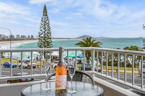 2 BDRM Beach Apartment BILGOLA4 - New South Wales Tourism  5