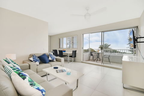 2 BDRM Beach Apartment BILGOLA4 - New South Wales Tourism  1