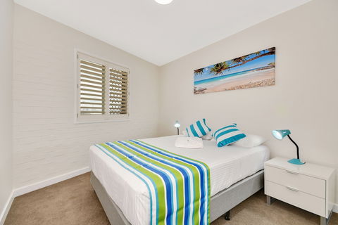2 BDRM Beach Apartment BILGOLA4 - New South Wales Tourism  2
