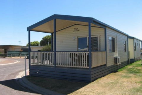 ARNO BAY CARAVAN PARK - New South Wales Tourism  4