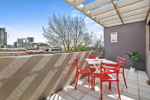 HOLT1 Crows Nest Holtermann Street - New South Wales Tourism  5