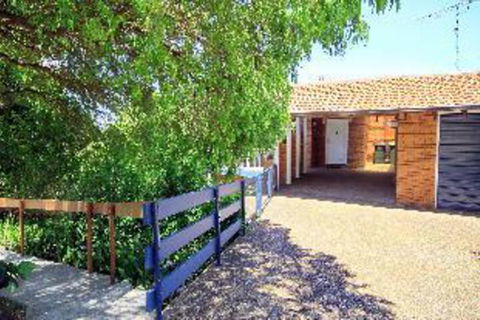3 Bedroom House At Garuwa Street - New South Wales Tourism  3