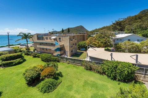 Bella Vista Unit 19 Shoal Bay - New South Wales Tourism  1