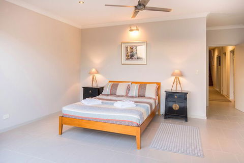 Retreat Hamilton Island - New South Wales Tourism  5