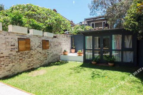 Bondi Hide Away Sydney - New South Wales Tourism  4