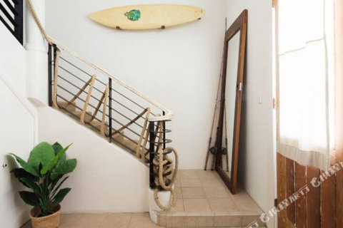 Bondi Hide Away Sydney - New South Wales Tourism  6