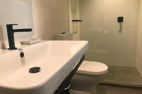 Upper House Suites - New South Wales Tourism  7