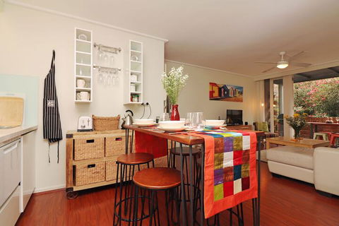 Colour Pop - Rejuvenate Stays - New South Wales Tourism  4