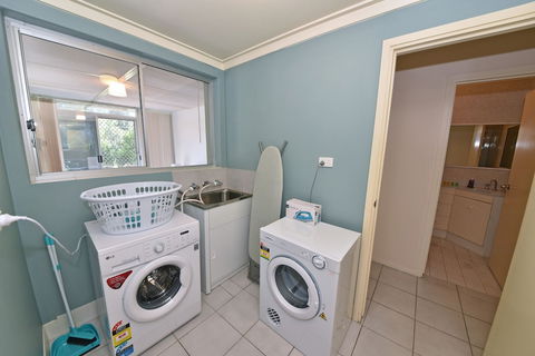 Comfy Home Near Airport & City 2280 - New South Wales Tourism  1