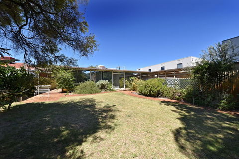Comfy Home Near Airport & City 2280 - New South Wales Tourism  0