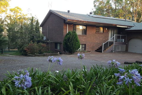 Gowrie Agapanthous - New South Wales Tourism  2