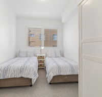 South Pacific Unit 5 / 13 Shoal Bay Road