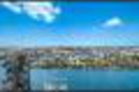 GUSTAVs THE KISS 2Bed Brisbane CBD Netflix - New South Wales Tourism  2