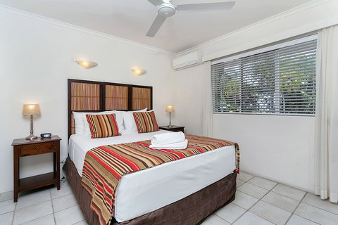 On Palm Cove Beachfront Apartments - New South Wales Tourism  6