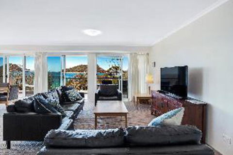 3 Bedroom Apartment Albacore Unit 6 12 Ondine Close - New South Wales Tourism  1