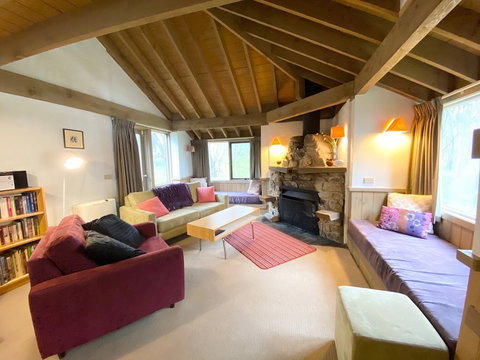 Blairs - New South Wales Tourism  2