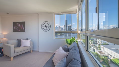 Riverfront In New Farm & Brisbane - New South Wales Tourism  3