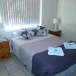 Ocean Beach Chalet 15 - New South Wales Tourism  0