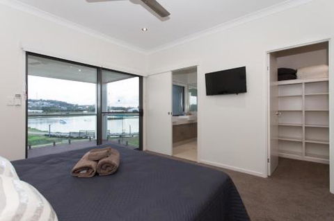 The Suite By The Cablepark - New South Wales Tourism  2