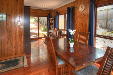 Glendell Cottage - New South Wales Tourism  3