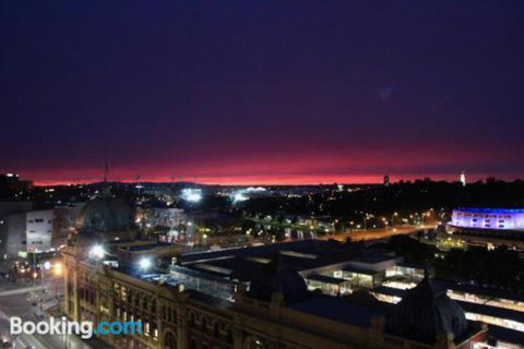 Federation Square Apartments Breathtaking View - New South Wales Tourism  2