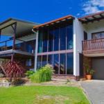 Barrels Beach House 28 Dulconghi Street - New South Wales Tourism  0