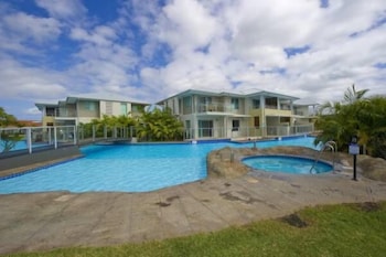 Pacific Blue Townhouse 351 265 Sandy Point Road - New South Wales Tourism  2