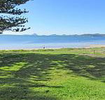 15 Kanangra 39 Soldiers Point Road fantastic unit right on the water - New South Wales Tourism 