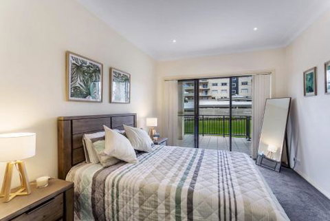 Resthaven In The Heart Of Shoal Bay - New South Wales Tourism  5