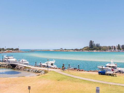 Shoreline 7 With 180 Degree Water Views - New South Wales Tourism  5