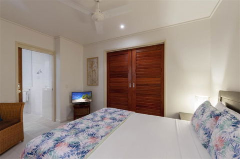 Balinese Beachfront Villa - New South Wales Tourism  6