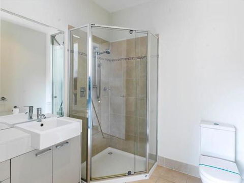 ONE LEVEL At BROADBEACH RESORT - New South Wales Tourism  3